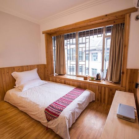 Ming Palace International Youth Hostel Guilin Extérieur photo