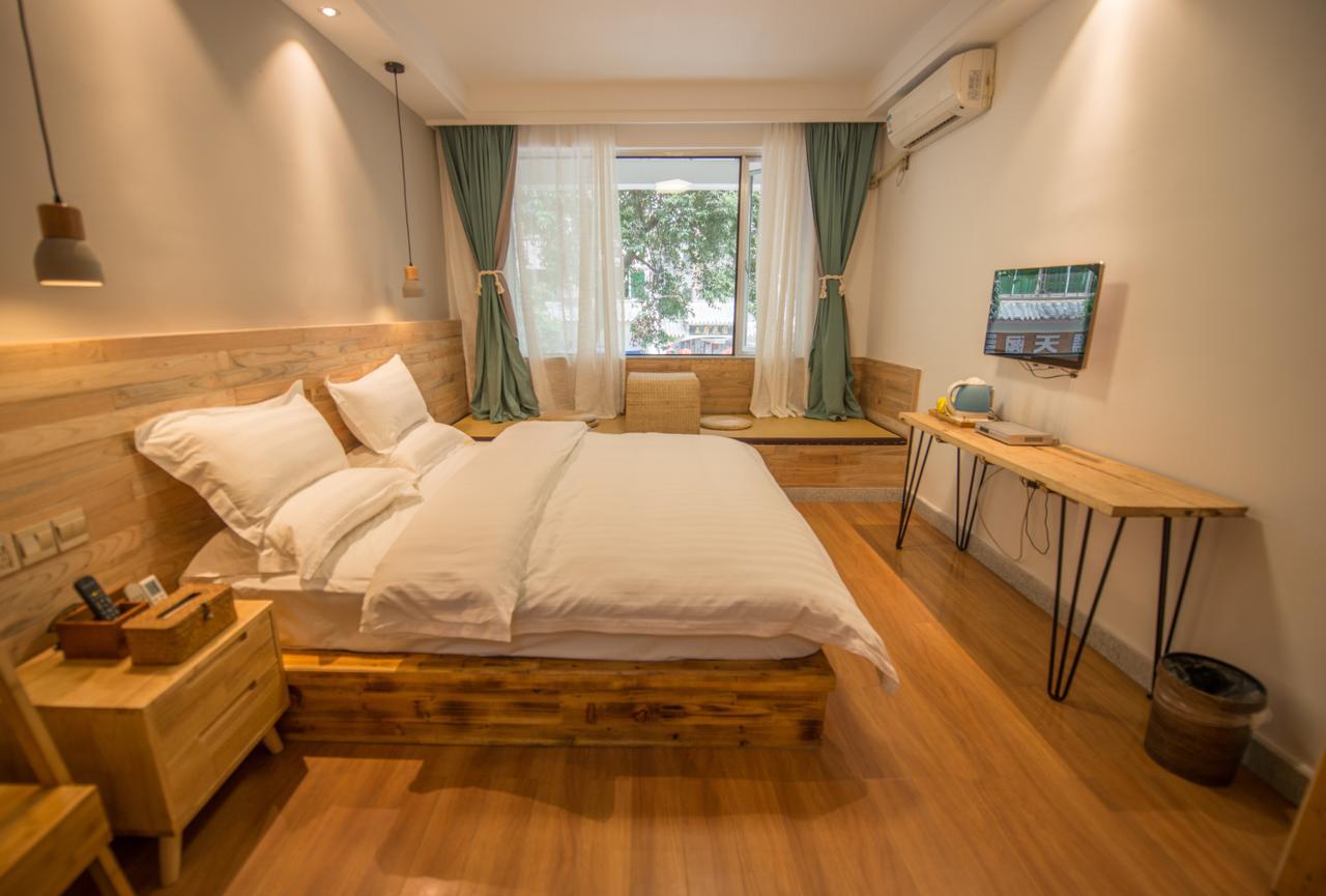 Ming Palace International Youth Hostel Guilin Extérieur photo