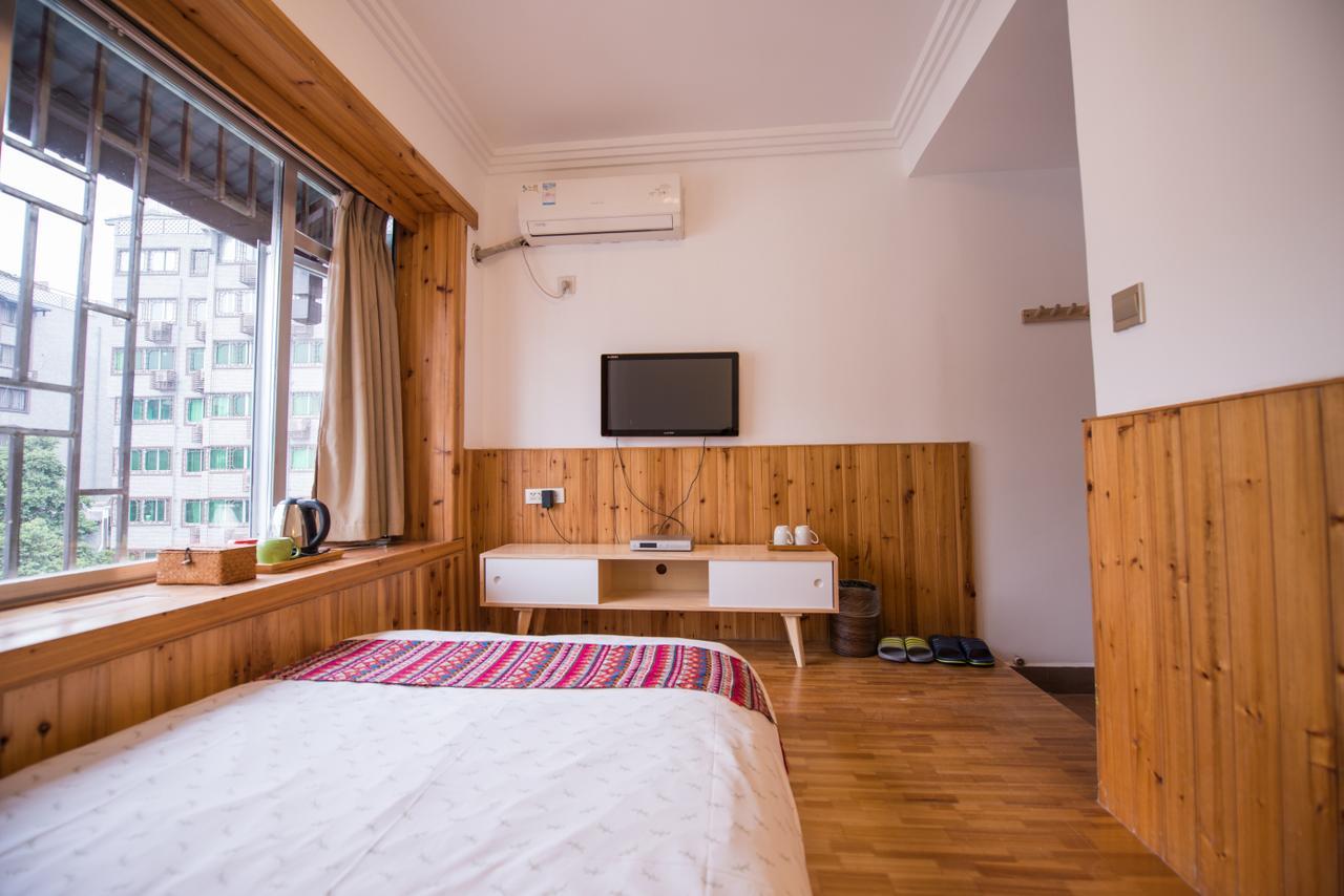 Ming Palace International Youth Hostel Guilin Extérieur photo